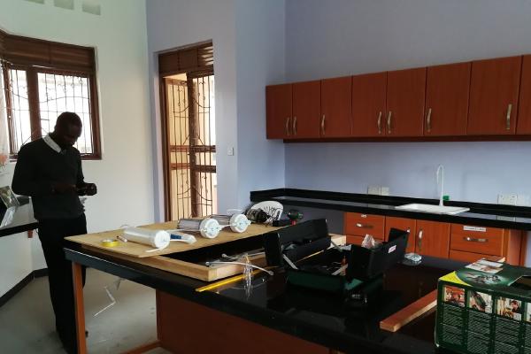 Equipment and planning assistance for new scientific wing